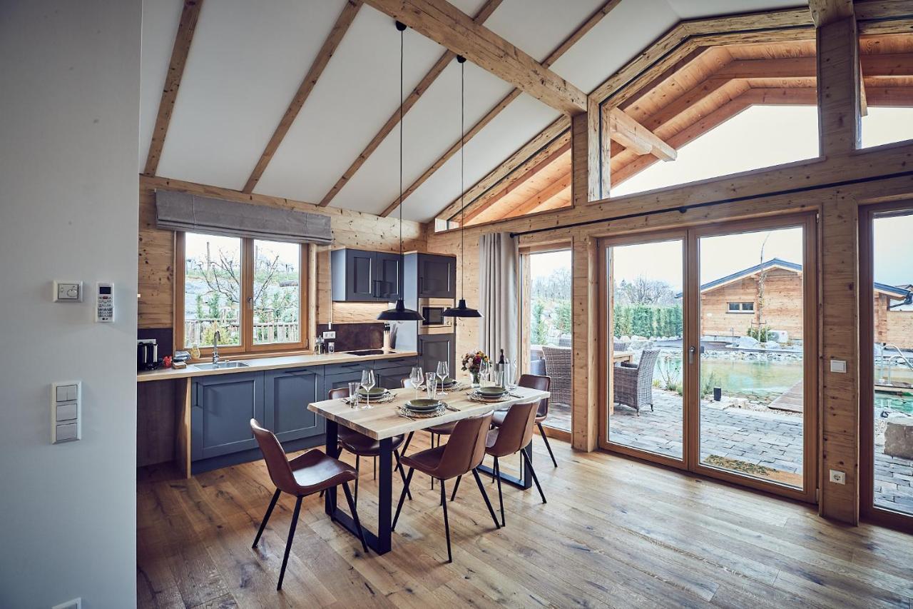 Kittenberger Chalets Am Gartensee Schiltern bei Langenlois Dış mekan fotoğraf